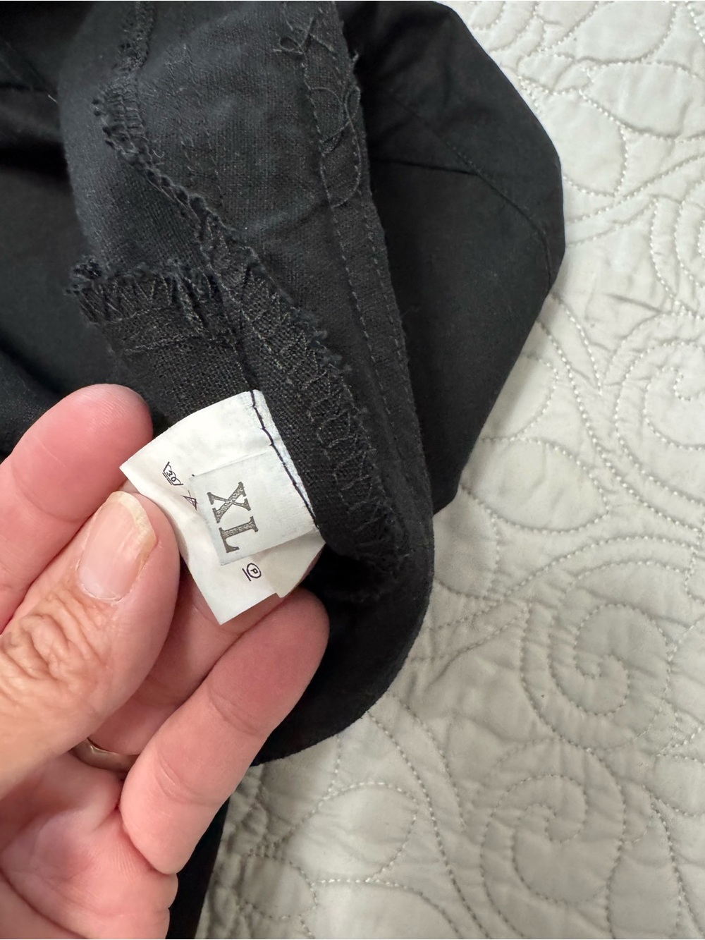 Black Linen Cargo Jogger Pants - Picture 6 of 6